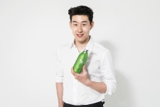 TS샴푸 실제로 사용해 온 축구스타 손흥민, 광고모델로 발탁돼