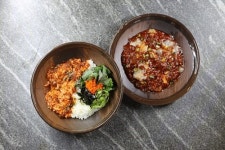 자갈치식당 2019년 상반기 신메뉴 게살 비빔밥 출시
