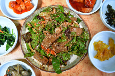 임금님 수라상에 올랐던 도토리묵 효능 및 도토리묵 무침 레시피... 도토리묵 만드는 방법과 양념장 만드는 법