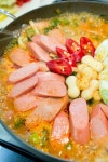 권바우부대찌개 대체 어떤 맛이길래..햄맛이 엄청나 맛의 비결은 과연?