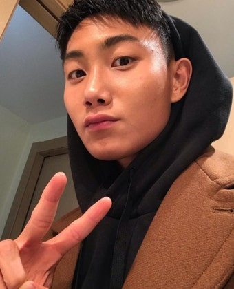 백승호 A 매치 데뷔전에 폭발하는 관심...백승호 나이와 키 연봉은?