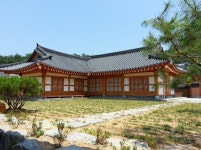 청풍한옥, 친환경 황토 한옥전원주택 분양 인기 … 제천단양 10경 인근·서울 2시간 거리 위치로 1차 택지 마감 앞둬 