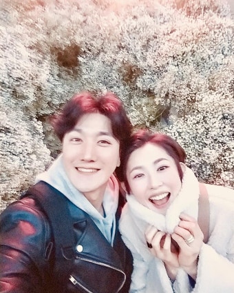 조엘라+남편 원성준 누구? 나이는? 비혼주의자에서 결혼 결심한 이유에..