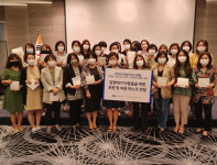 여성리더스포럼, 동방사회복지회 입양대기아동들을 위해 직접 만든 마스크 전달