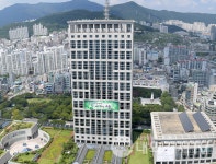 부산시, 항만근로자 대상 이동 선별검사소 6곳 운영