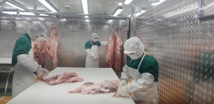 온라인 정육점 전문 ㈜안심푸드에프엠비 육가공 및 유통판매 외 다이닝 키친 오픈 실시