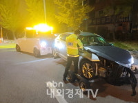 경남 남해고속도로 위험천만한 2차사고.....3명 부상