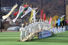 [포토] 동두천시 탑동상여회다지보존회 경기도 민속예술제 참가