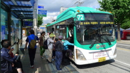 누구를 위한 버스 노선·단축인가?... 버스 노선단축에 반발하는 포천시 장애인들