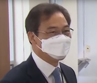 윤재순, 성비위 전력 논란 사과...