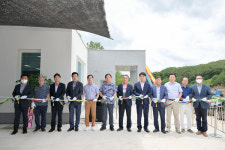 신돌석 장군의 탄생지 축산면 도곡2리 마을회관 준공