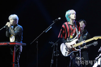[포토] JYP의 신예 밴드 '엑스디너리 히어로즈'