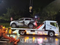 부산 다대포항서 SUV 화재....운전자 숨진 채 발견