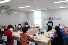 수원 팔달노인복지관, 노인맞춤돌봄서비스 원예테라피 3회기 진행
