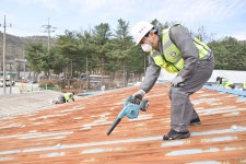 포천시 사랑나눔회봉사단, 동교리 천보마을서 봉사활동 펼쳐