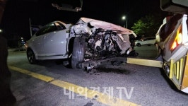 대전 유성 자운대 네거리서 음주, 신호위반 사고