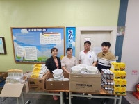 정왕 4동 행정복지센터 맞춤형 복지팀, 정왕 지역아동센터 아이들 대상 후원 진행