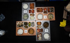 군산 올담푸드, 지역 특산물 활용한 도시락 제공으로 사회 환원 활동 전개