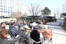 동두천시, 지행역 더 퍼스트 경로당 개소... 어르신 복지 향상 기대