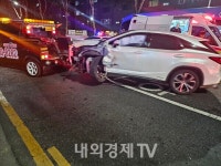 대전 월평동 시내버스와 SUV 충돌 사고