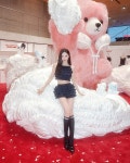 에스파 닝닝, 하우스 노웨어 X 슈슈통 팝업 방문