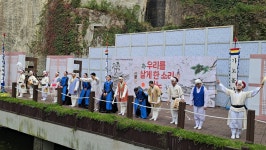 호수공연장에 울려 퍼진 흥과 멋… 포천 아트밸리, 전통과 현대의 소리 가노