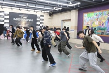 [현장] 뮤지컬 더 미션:K, 조선의 새벽을 연 4인방 K-POP 아이돌 되다