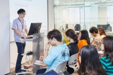 유학 선배가 알려주는 美 대입 전략…학생·학부모 귀 쫑긋 