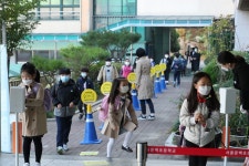 교육부, 이르면 이번 주 새 학기 등교 계획 발표