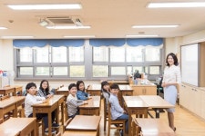 경기도에서 초·중등학교가 가장 많은 지역은?