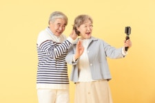 “배움으로 제2의 인생”… 활기찬 노후를 보내는 액티브 시니어 4인의 비결