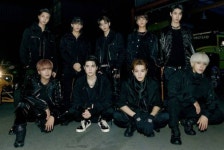 오늘의 아이돌, 스티커처럼 착 NCT127