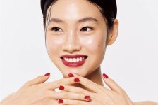 “삶은 계속 변화하겠지만 꾸준히 나로서 살아가기를 바란다” 배우 정호연