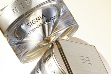 아이 케어  마스터피스