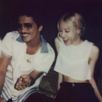 로제X브루노 마스, 아파트 듀엣곡 발표에 음악 팬들 기대 UP!