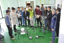 경남 농업기술원, 방제드론 활용 교육 실시