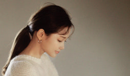 [#star #interview] 예쁜 연수 씨, 올해는 더 자주 만나요