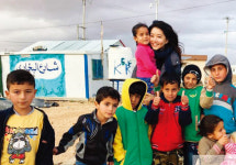 [#exclusive #behind_story ] [‘여성동아’ 단독] 공식석상에 함께 등장한  최태원 SK 회장과 동거인 김희영 씨