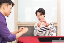 [이현준의 랜덤박스(6)] 모임에서 ‘인싸’ 되는 초간단 마술 3가지, 노하우 대방출
