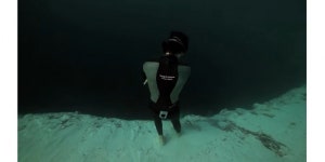 바닷속 거대 동굴 블루홀 위험한 매력