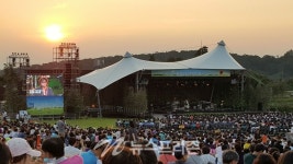 가을밤 평화와 사랑 임진각 평화누리에 울려 퍼지다.
