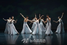 [포토] 차이콥스키 발레 스페셜 갈라, 서울발레시어터 - 세레나데