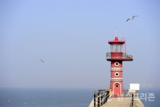 [포토] 경관이 마치 장구와 같다하여 장고항.