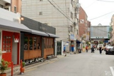 [사진으로 보는] 오래전 충주의 명동 관아골. 제2의 경리단길, 관리단길이 되다.