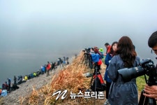 농어촌공사, 주민의견 무시...용비지 저수지 수상태양광발전소 추진 파장!