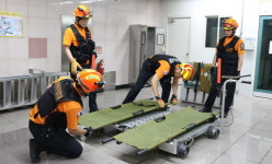 해운대소방서, 도시철도 동백역 내 인명구조훈련 진행