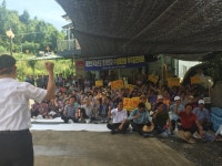 발암물질 범벅 논란 태양광발전패널을 저수지에...?