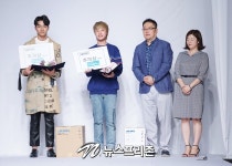 [포토] 윤태섭-성동글로벌경영고등학교, 제3회 고교패션컨테스트 주끼상 수상