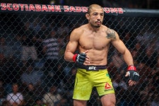 전 페더급 챔프 조제 알도 UFC서 8경기 더.. 정찬성과 재대결은?