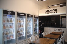 자갈치 브라더스, 여름 대표 주점 창업 선보여 건어물 마켓과 포차를 한번에